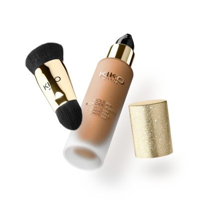 Holiday Wonderlights Silky Glow Foundation And Concealer Warm Almond