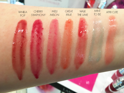 Lancome Juicy Shaker Long Lasting Lip Gloss - Image 3