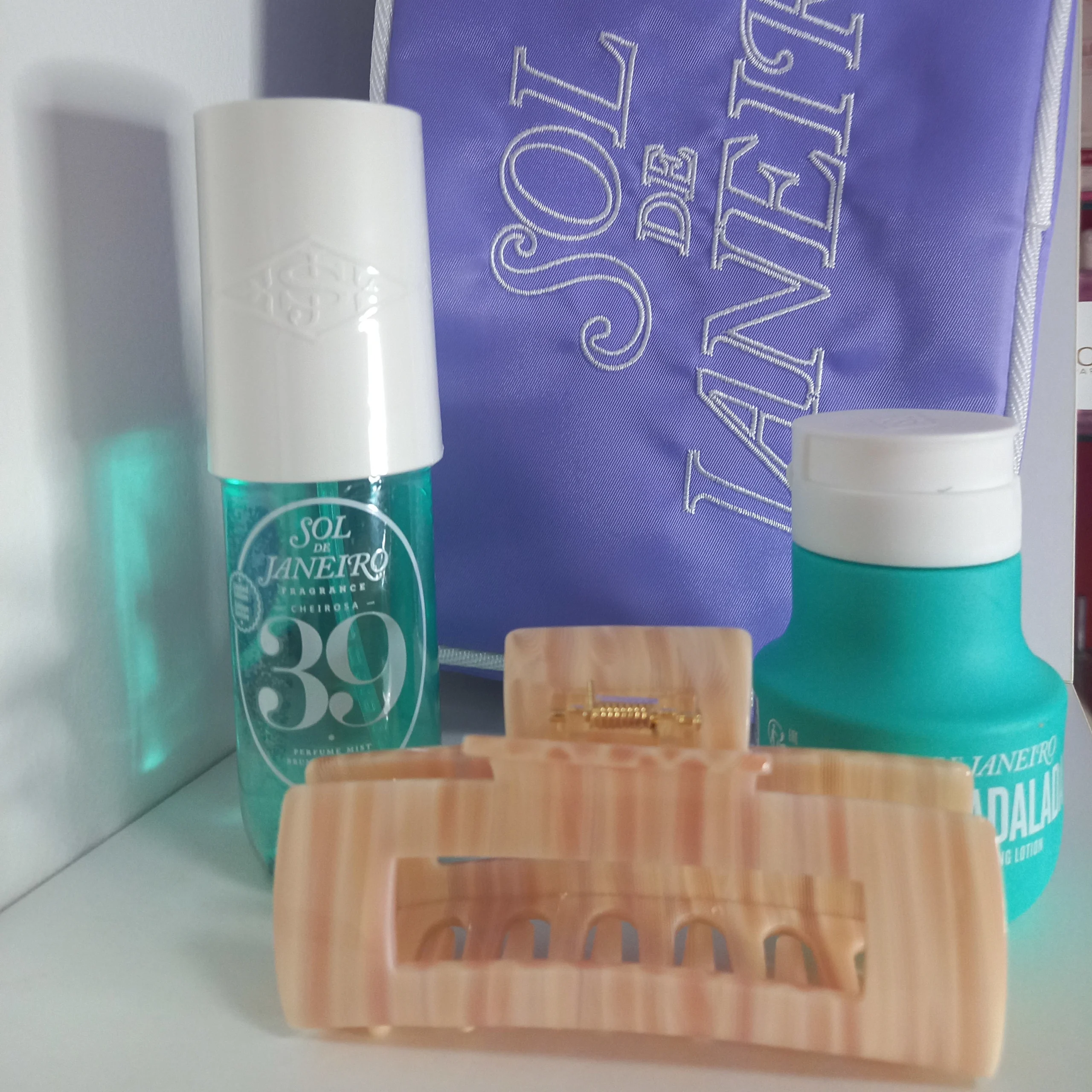 Sol de janeiro 39 Badalada Gift Set